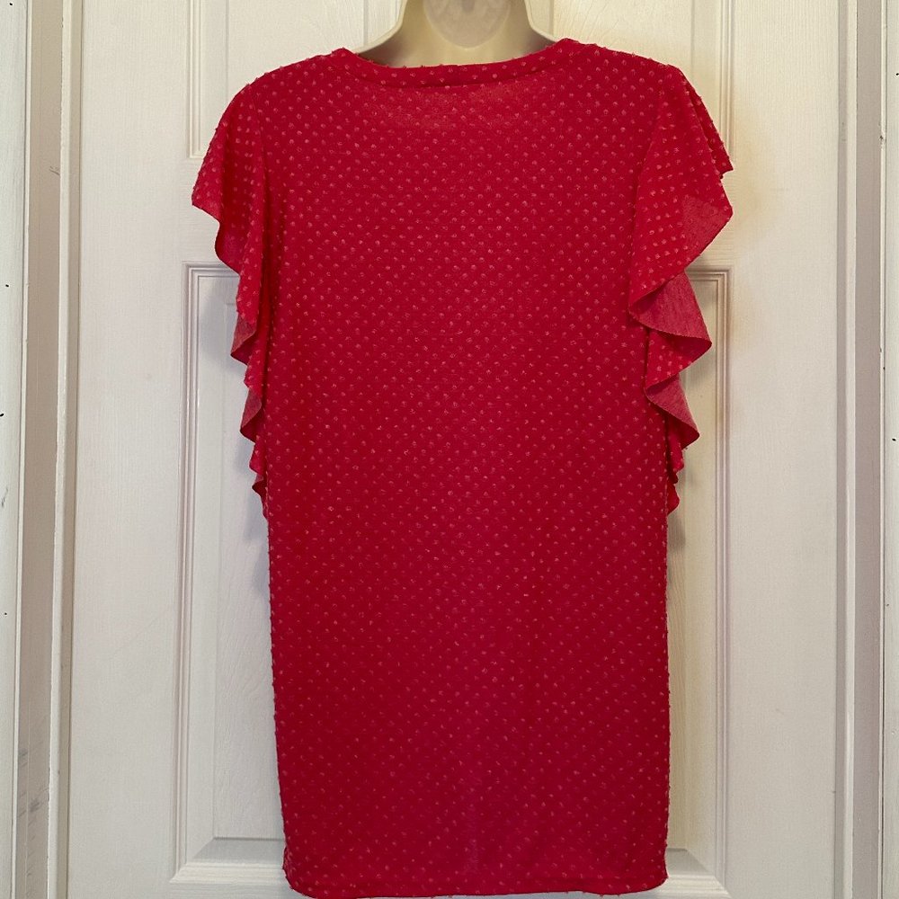 Small Pink Ruffle Sleeveless Top - Picture 2 of 6